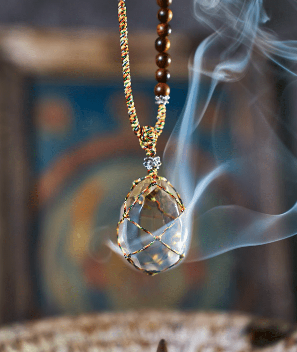 QUARTZ PENDANT WITH LAPIS LAZULI AND STERLING SILVER